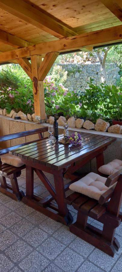Sobe Sotic Bed & Breakfast Rab Town Exterior foto